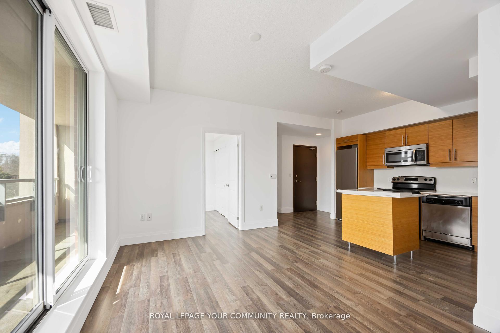 3 Bedrooms Condo at 222 Finch, Toronto For sale