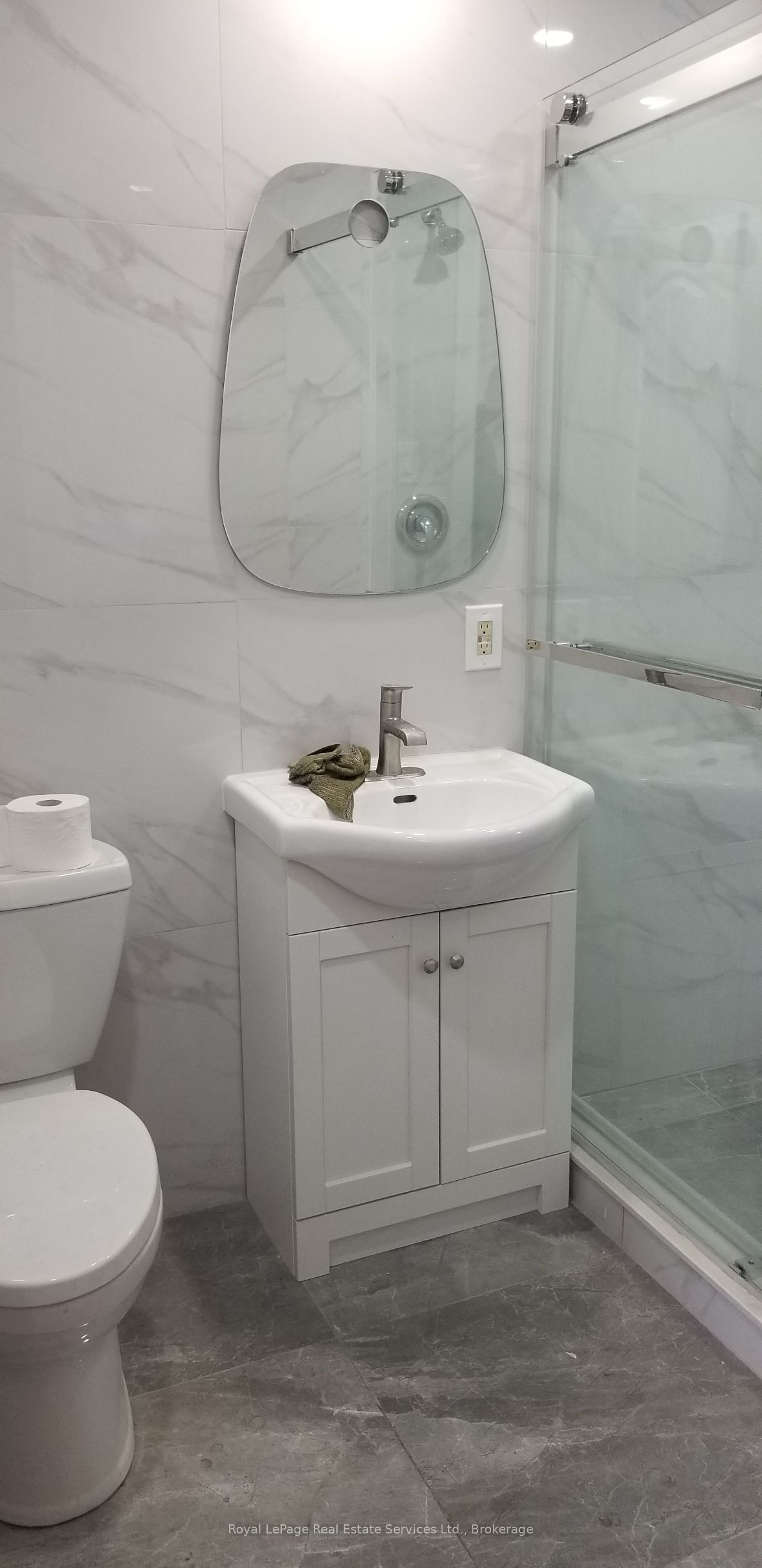 2050 Speers Road, #6