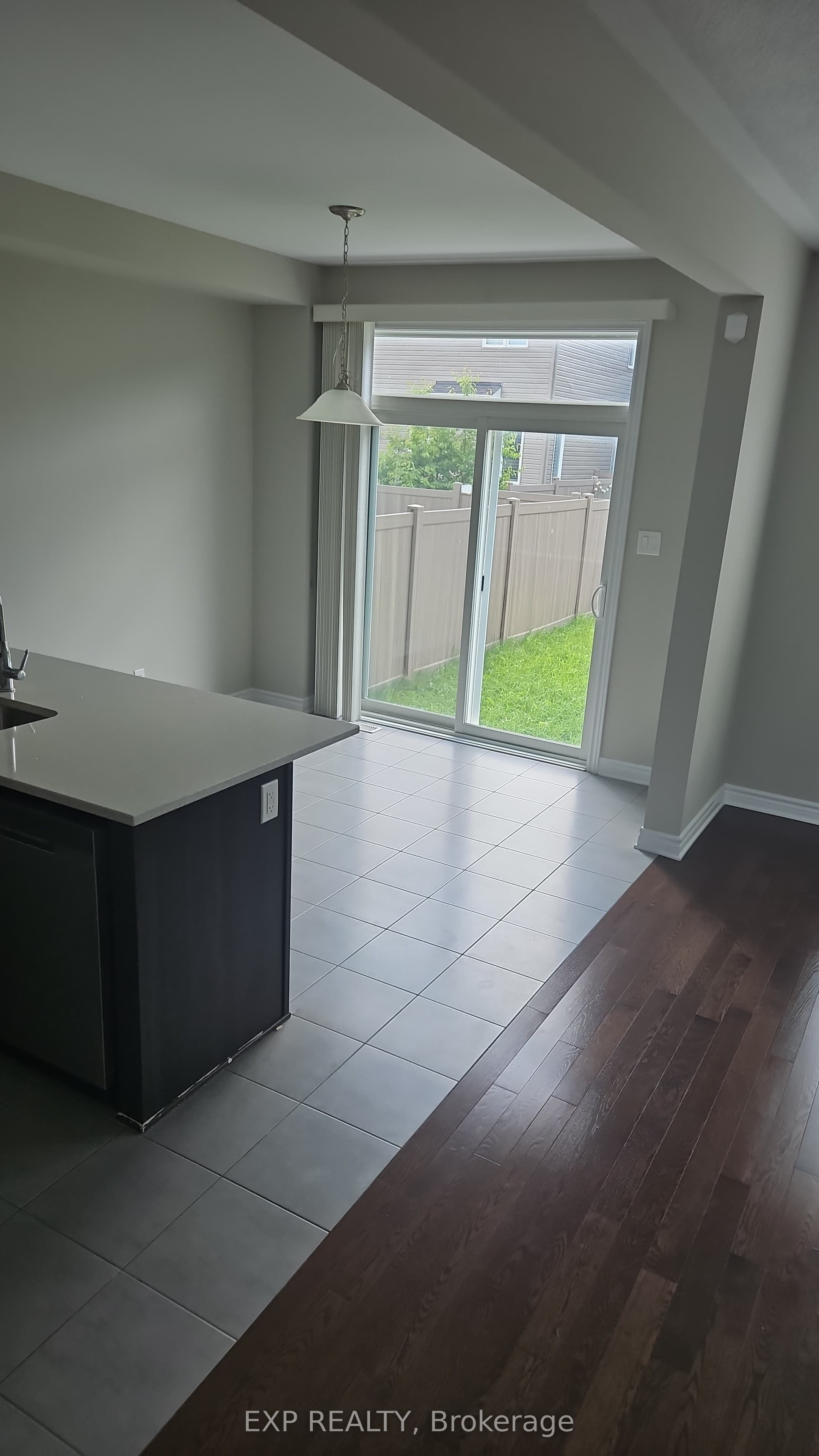 Listing picture