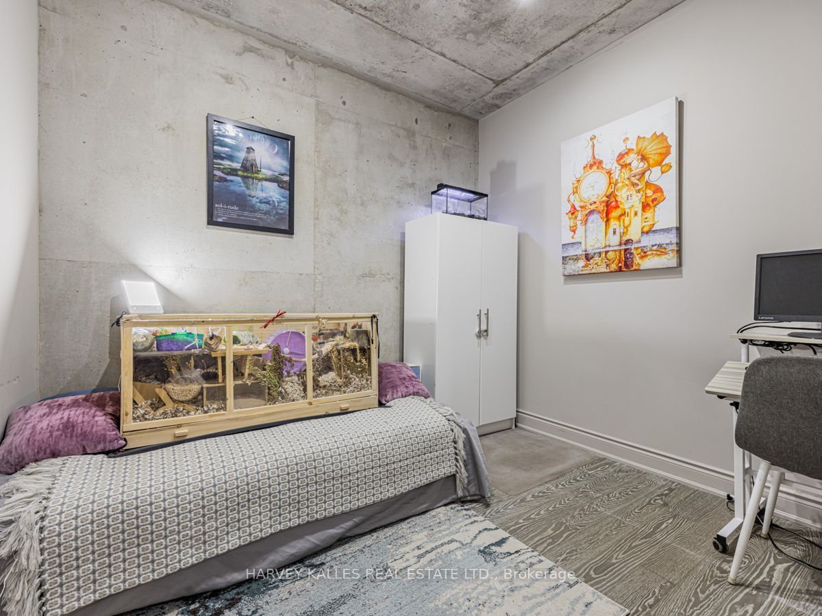 608 Richmond Street W 816