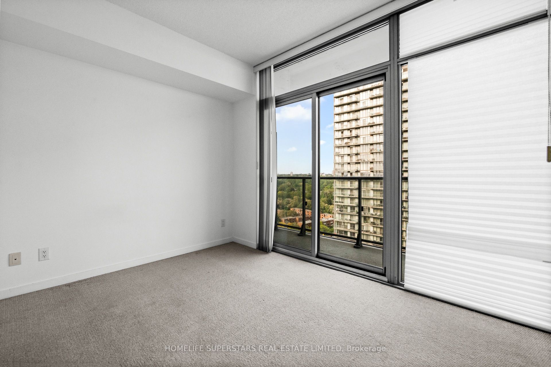 105 The Queensway Avenue, #1901