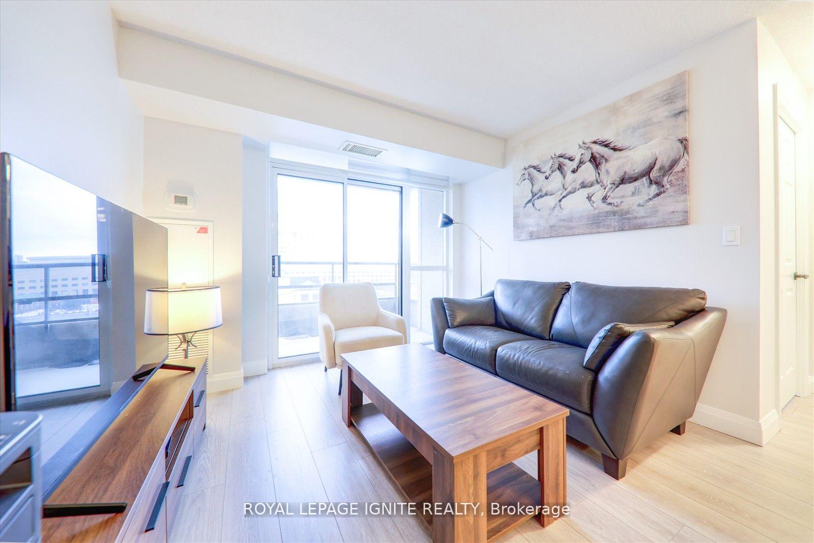 2 Bedrooms Condo at 310 Burnhamthorpe,  Mississauga For sale