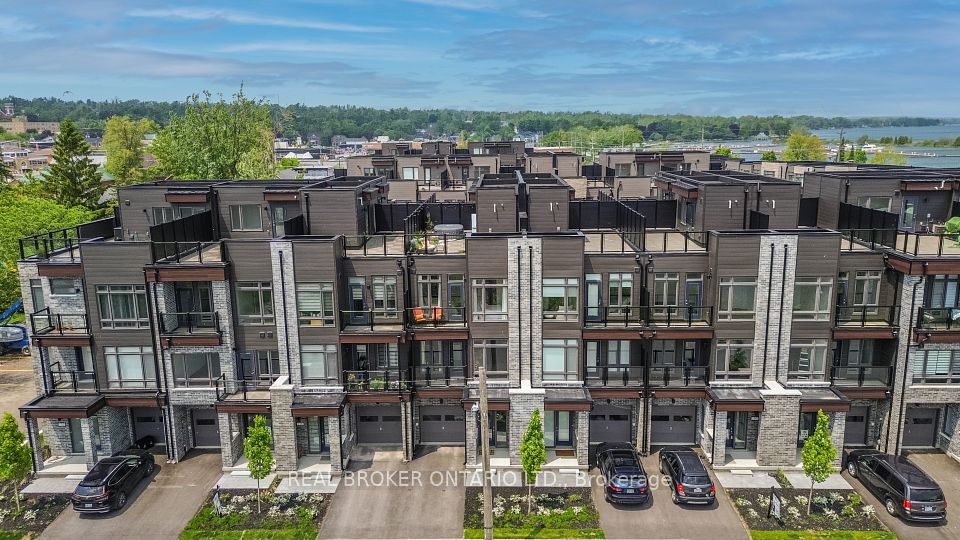 142 Elgin
