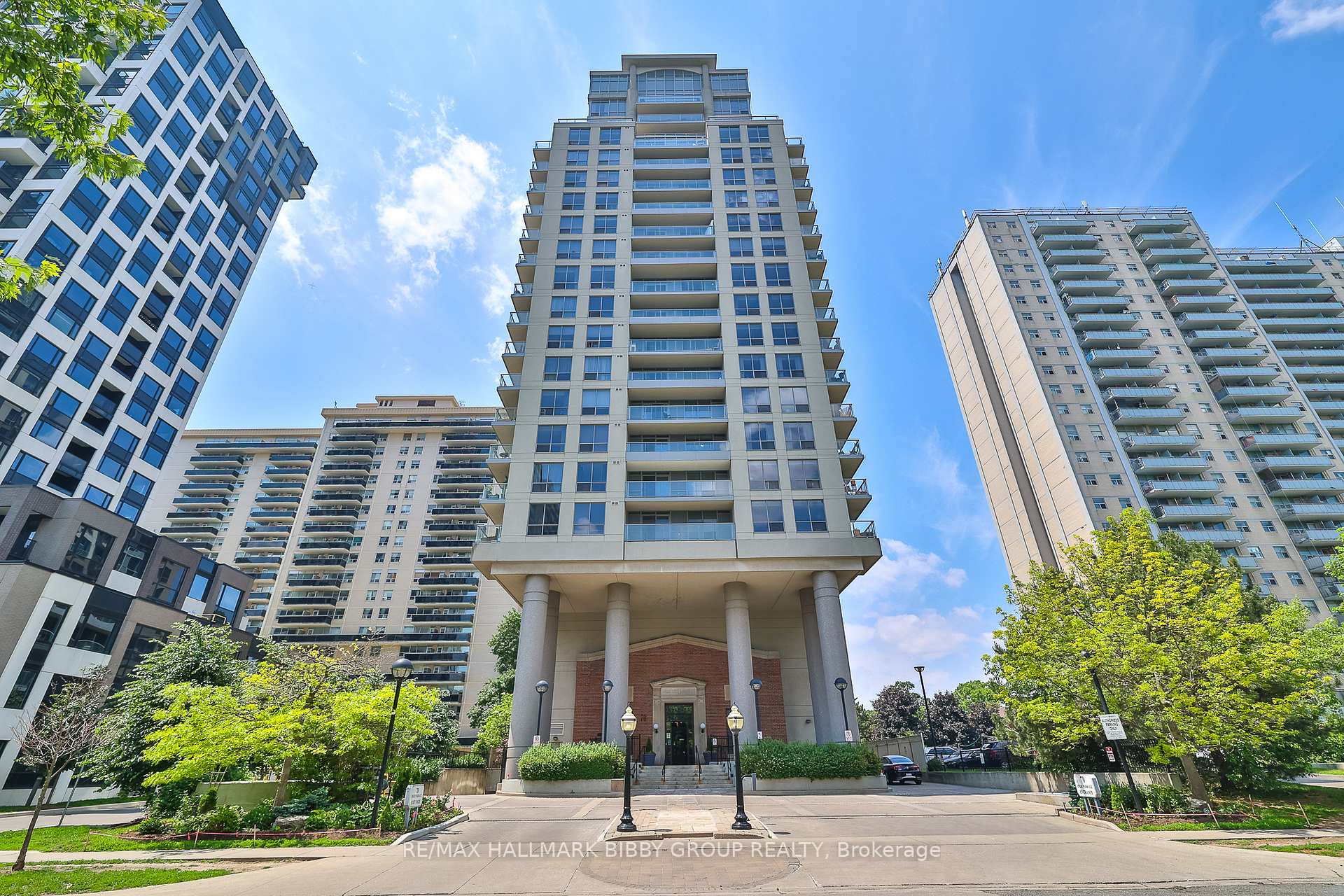 1 Bedroom Condo at 70 High Park, Toronto For sale