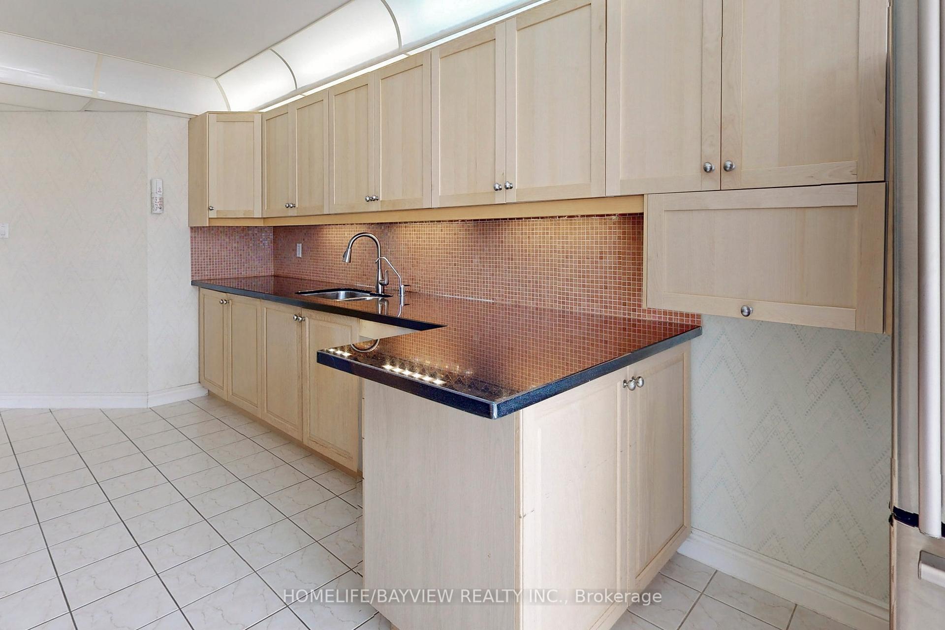 4 Bedrooms Condo at 168 Bonis, Toronto For sale