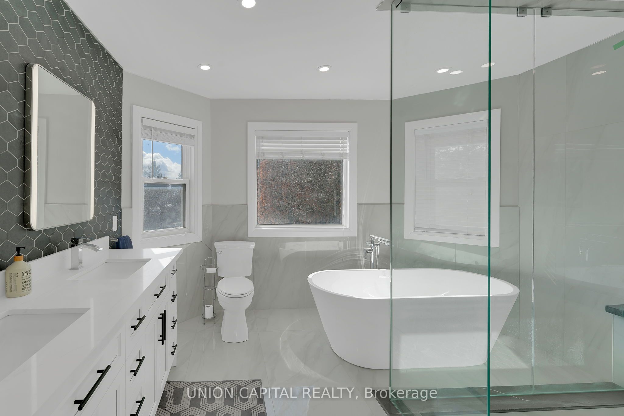12 Reesor Place