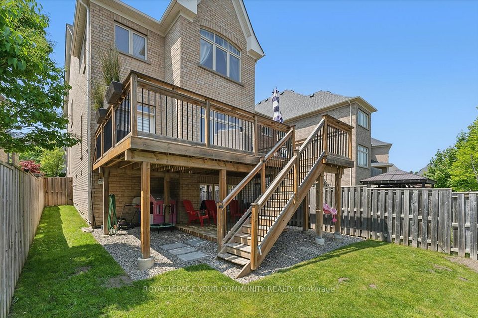 43 Robert Berry Crescent, King, ON L7B 0M4