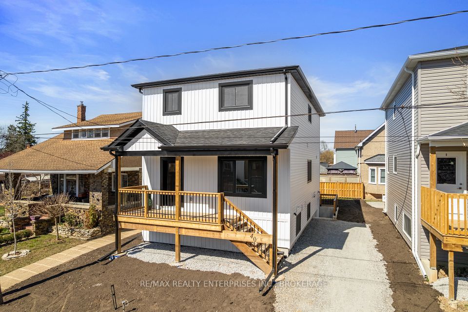 40 McMaster Avenue, Welland, ON L3B 3S8