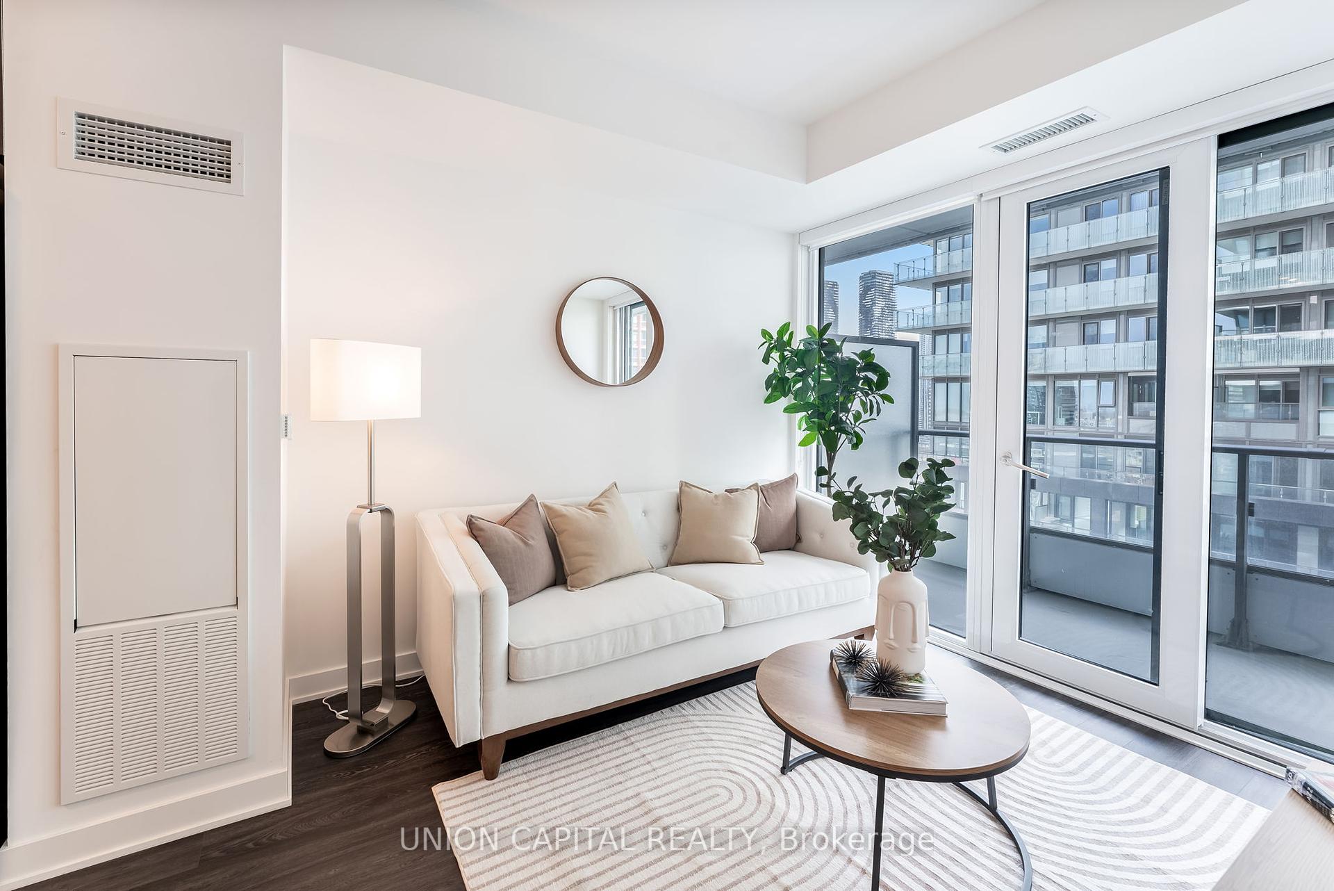 2 Bedrooms Condo at 70 Princess, Toronto For sale