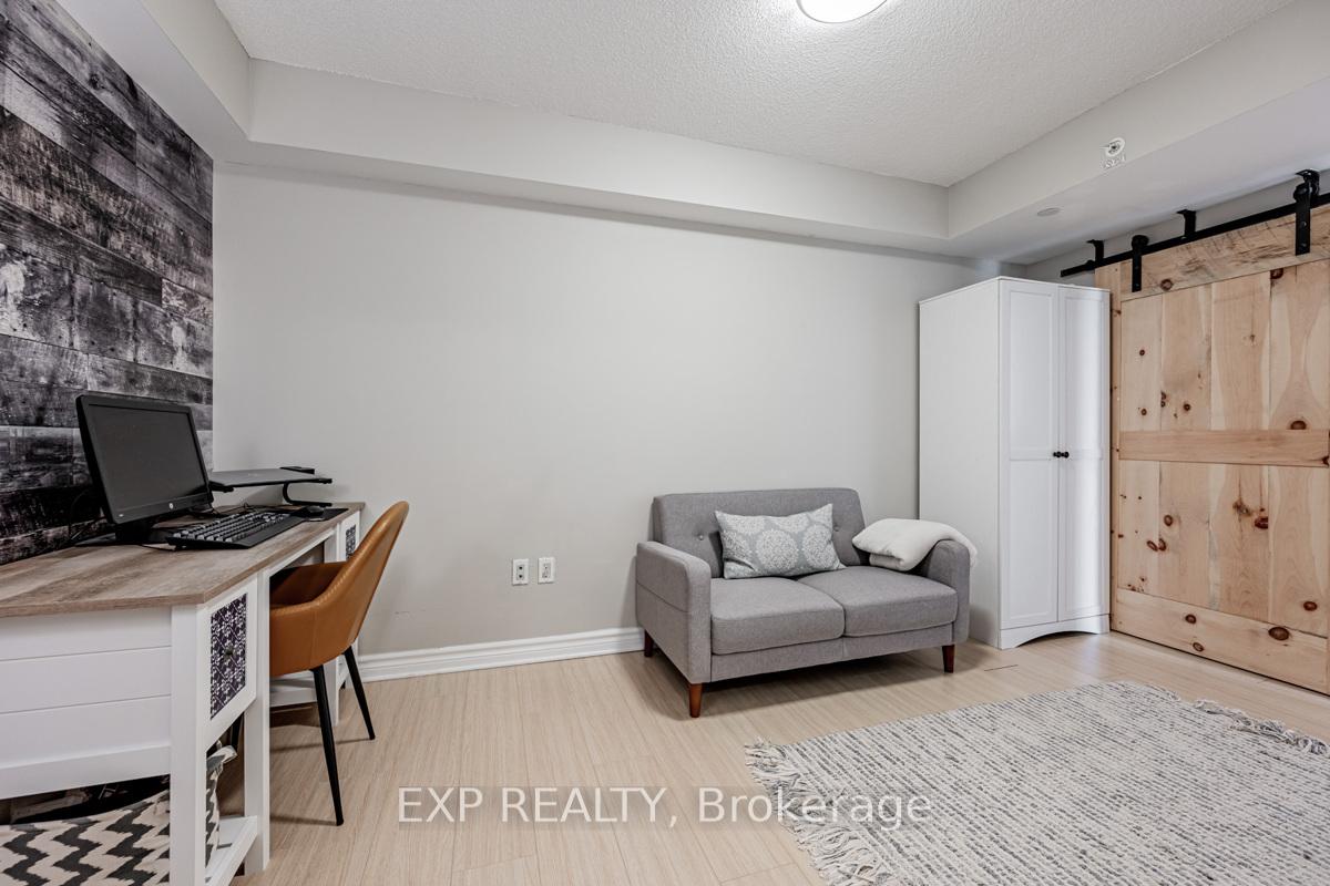 2 Bedrooms Condo at 85 Queens Wharf, Toronto For sale