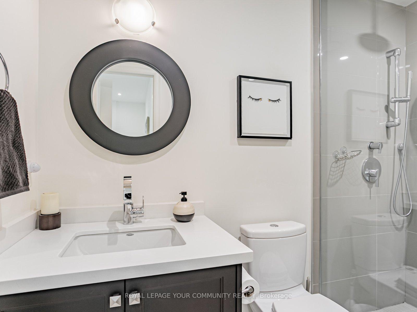 3 Bedrooms Condo at 1 Rainsford, Toronto For sale