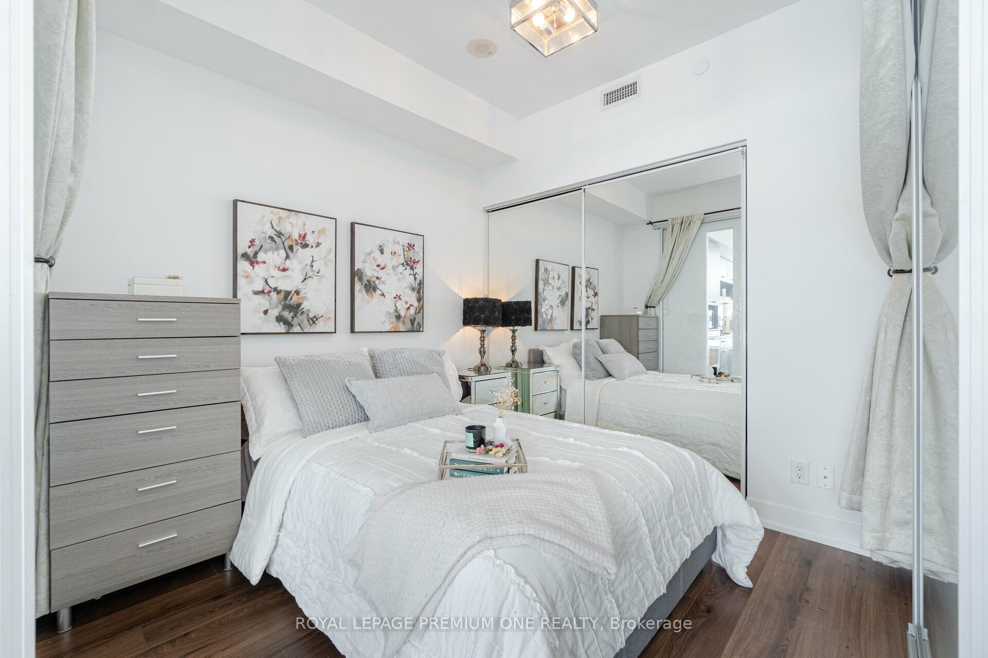 1 Bedroom Condo at 170 Chiltern Hill, Toronto For sale