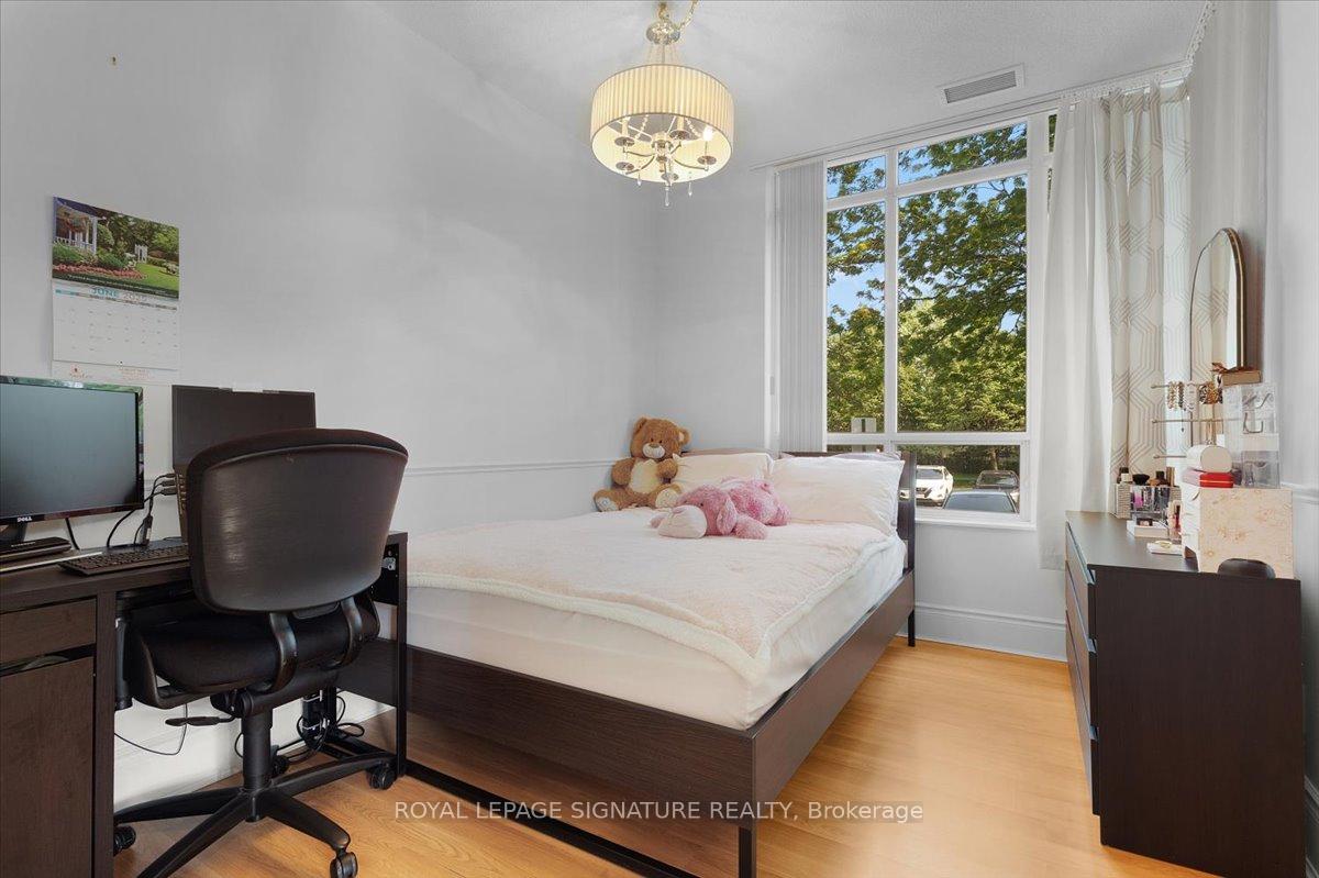 1 Bedroom Condo at 700 Humberwood, Toronto For sale