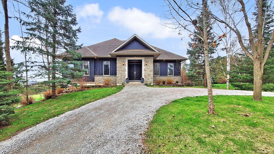4499 Sideroad 15