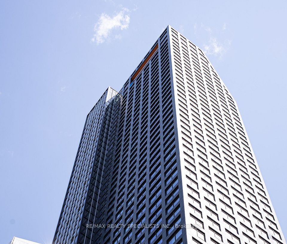 8 Wellesley
