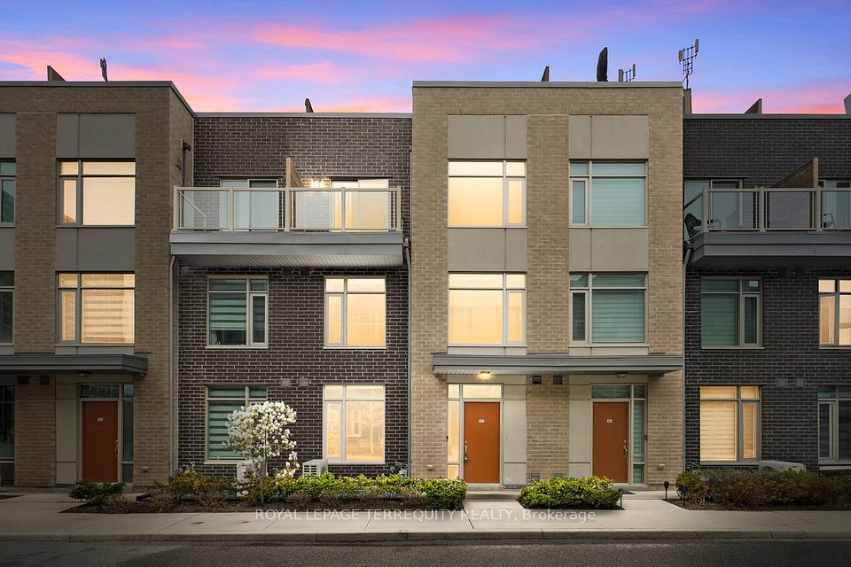 35 Applewood
