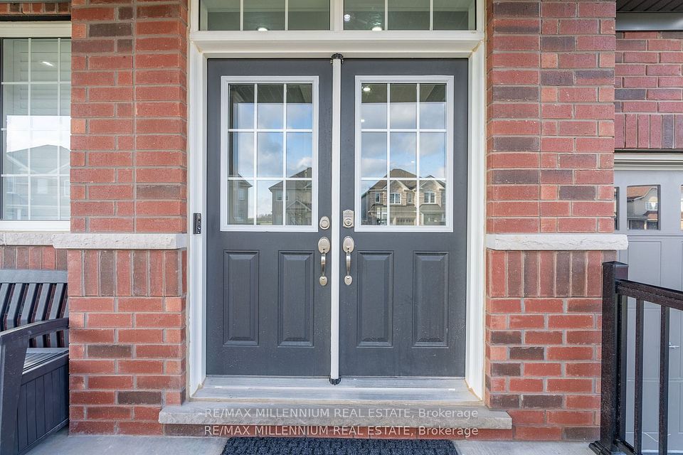 732 Gilmour Crescent, Shelburne, ON L9V 3X2