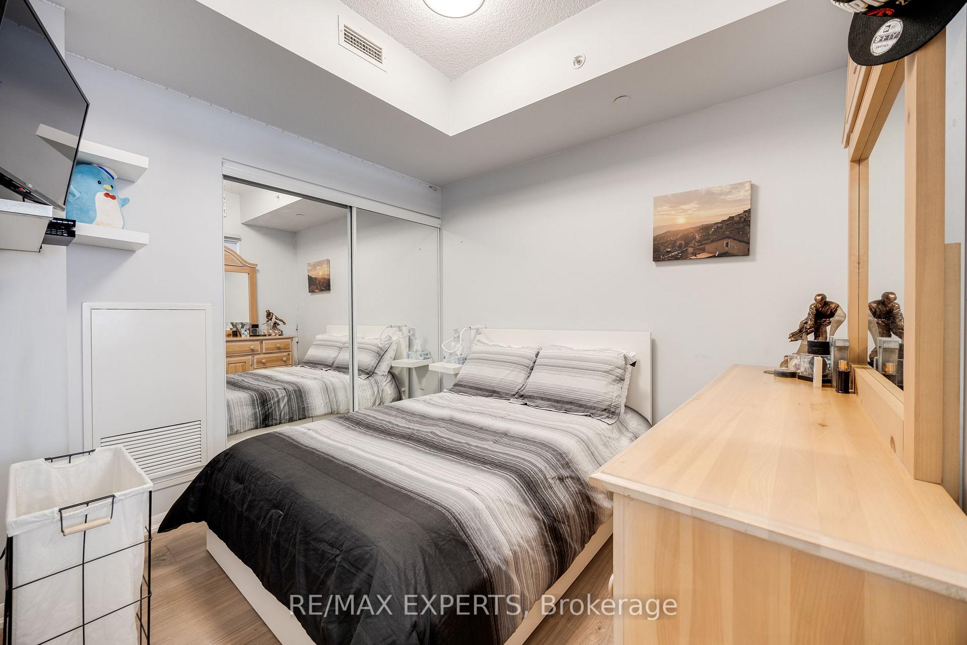 2 Bedrooms Condo at 830 Lawrence, Toronto For sale