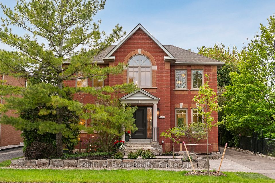 293 River Glen
