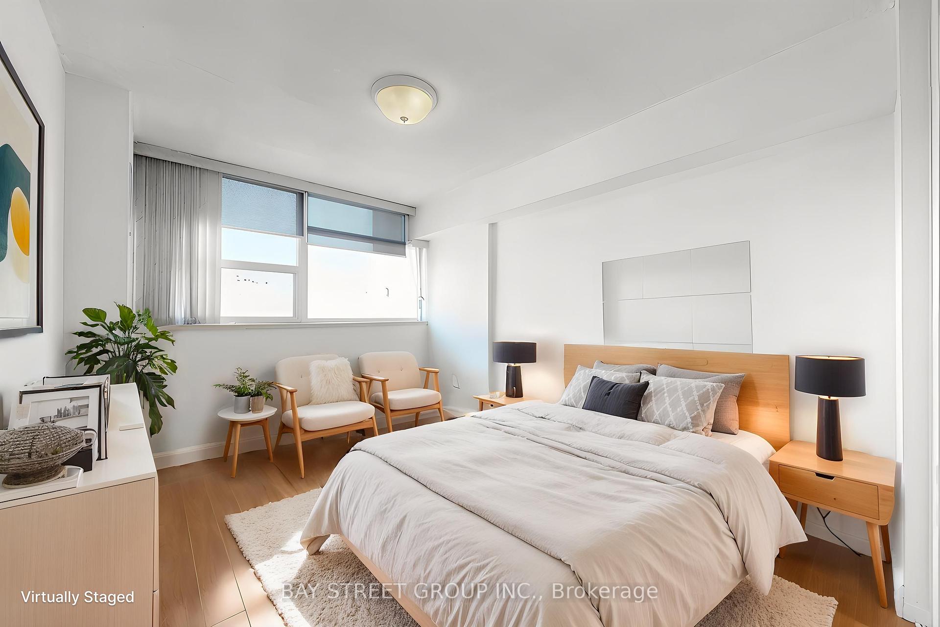 3 Bedrooms Condo at 25 Silver Springs, Toronto For sale