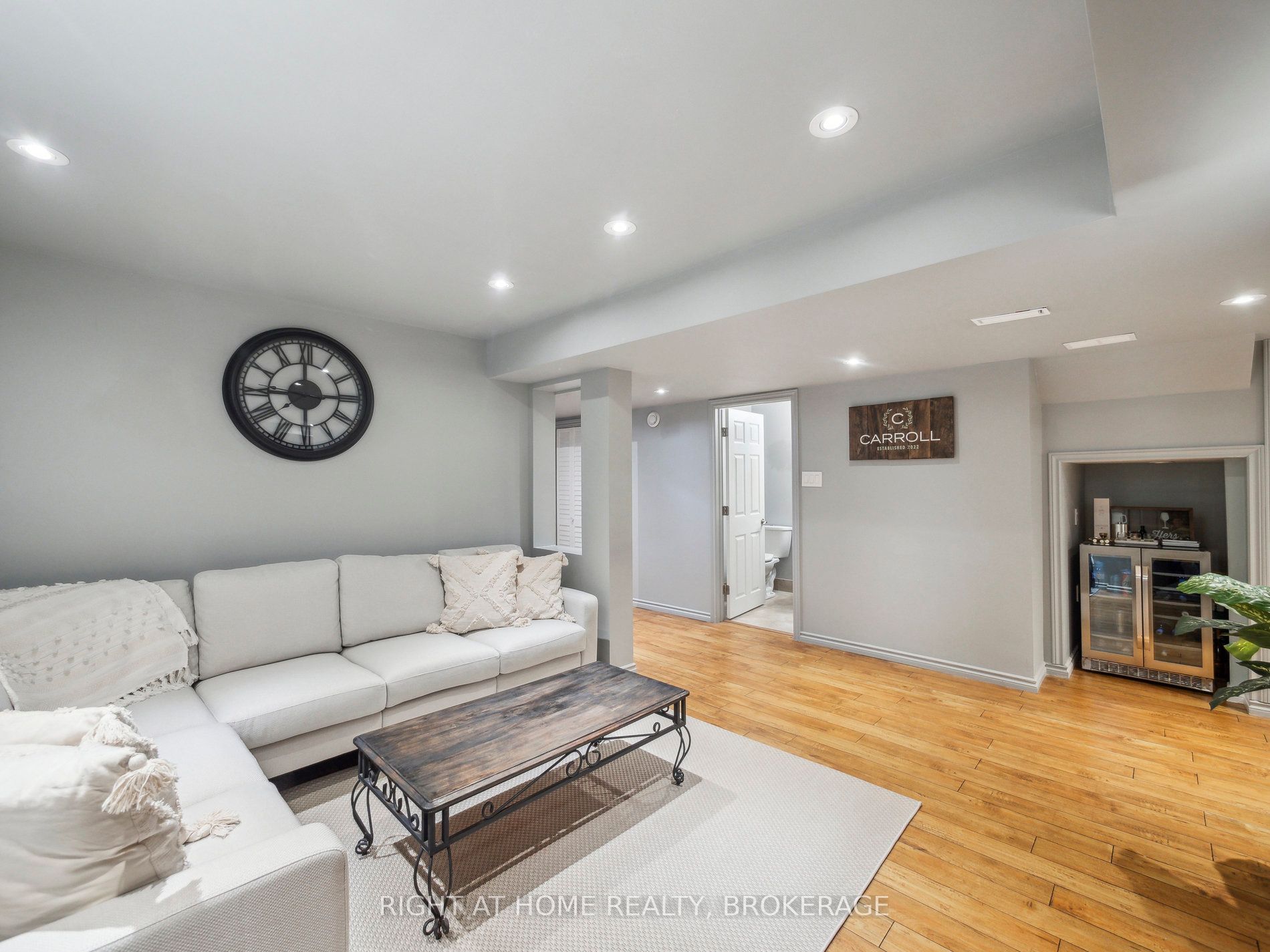 270 Penndutch Circle