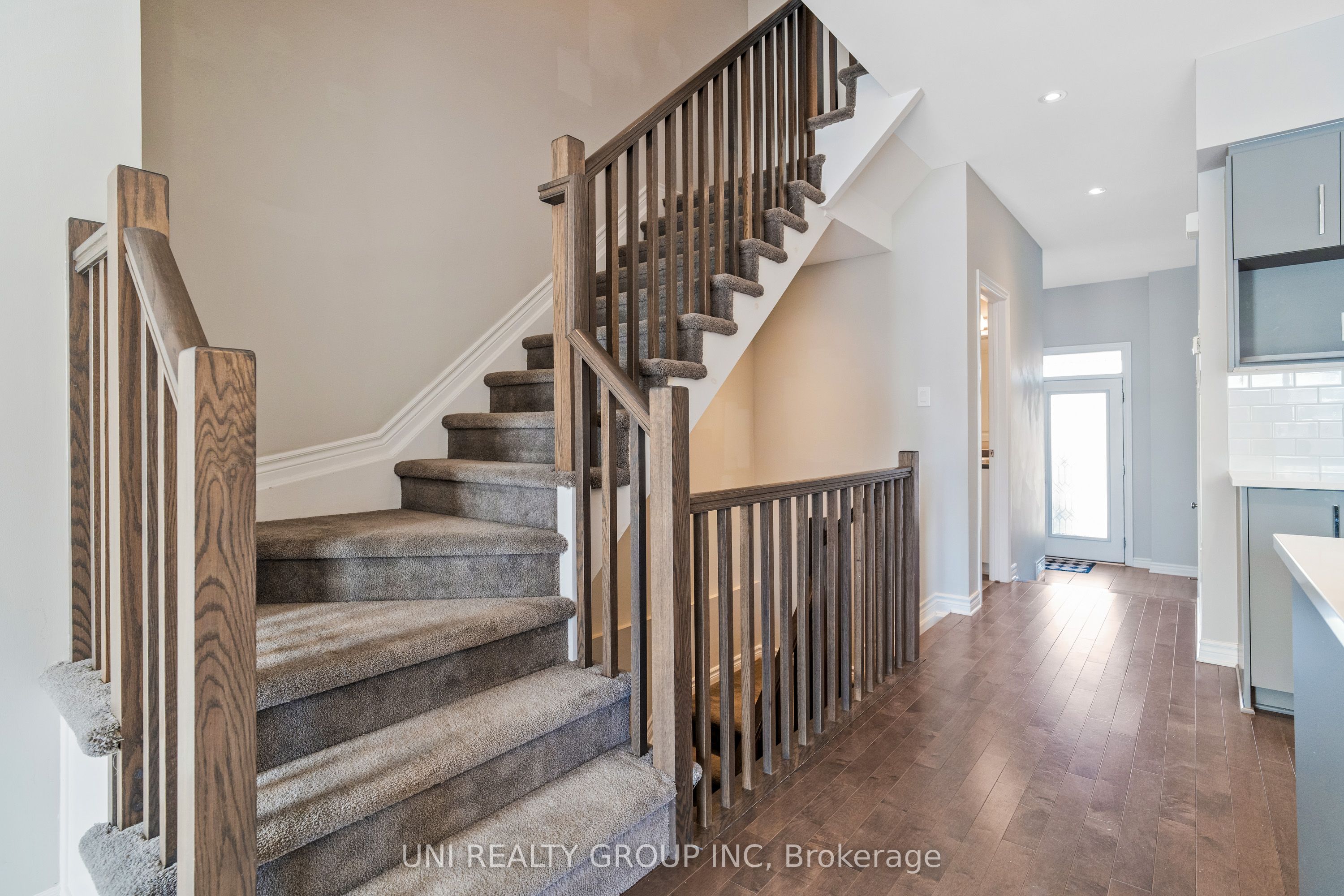 525 Markdale Terrace