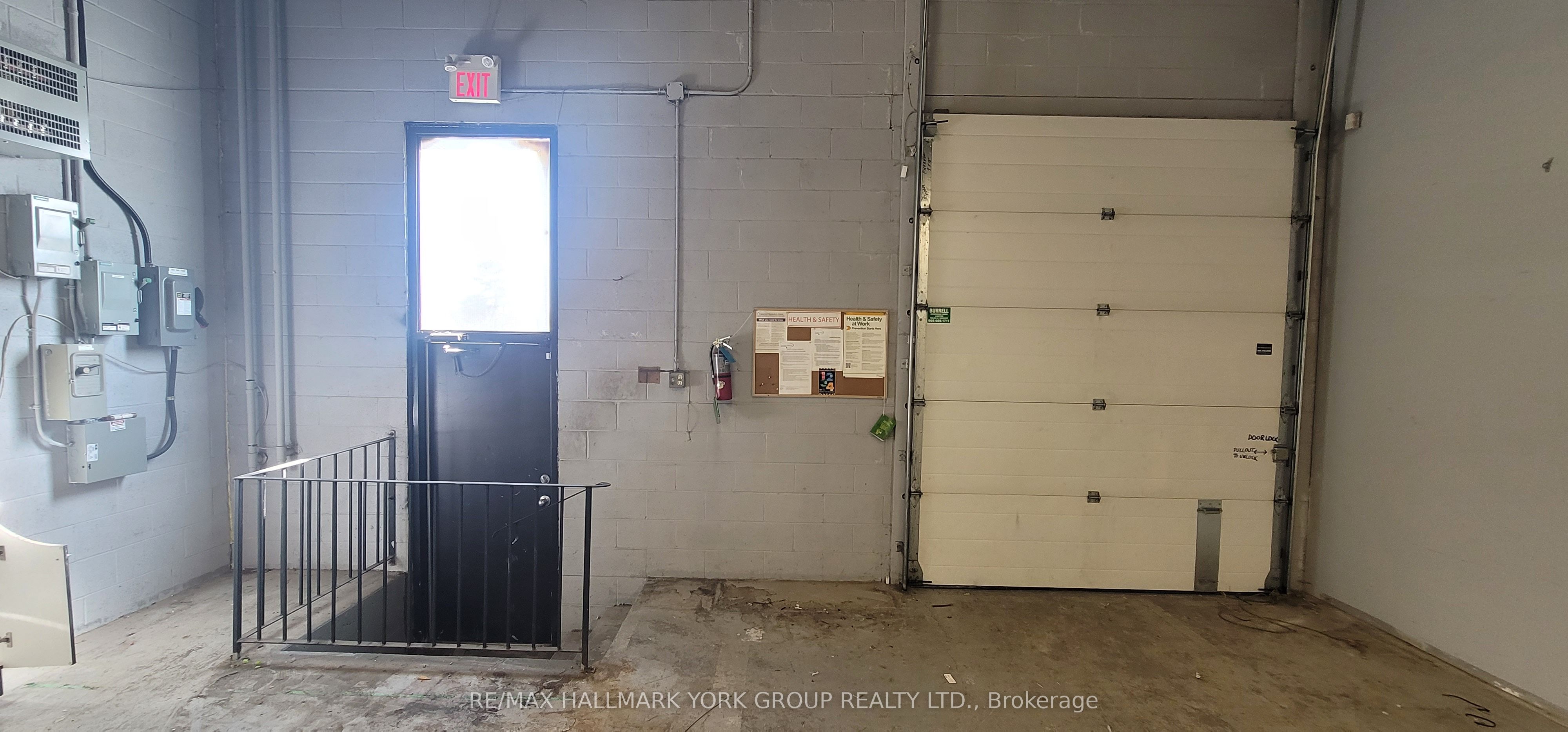 255 Industrial Parkway S, #4