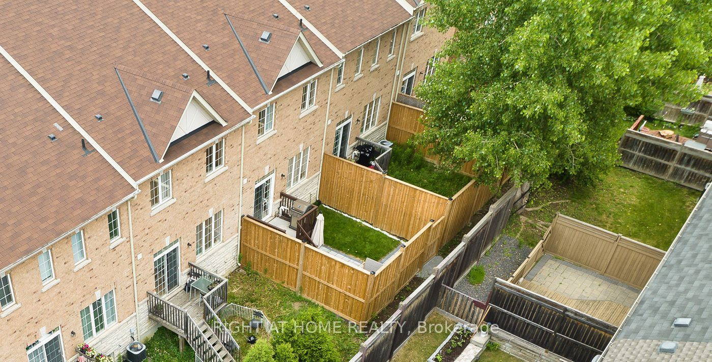 8777 Dufferin Street, #13