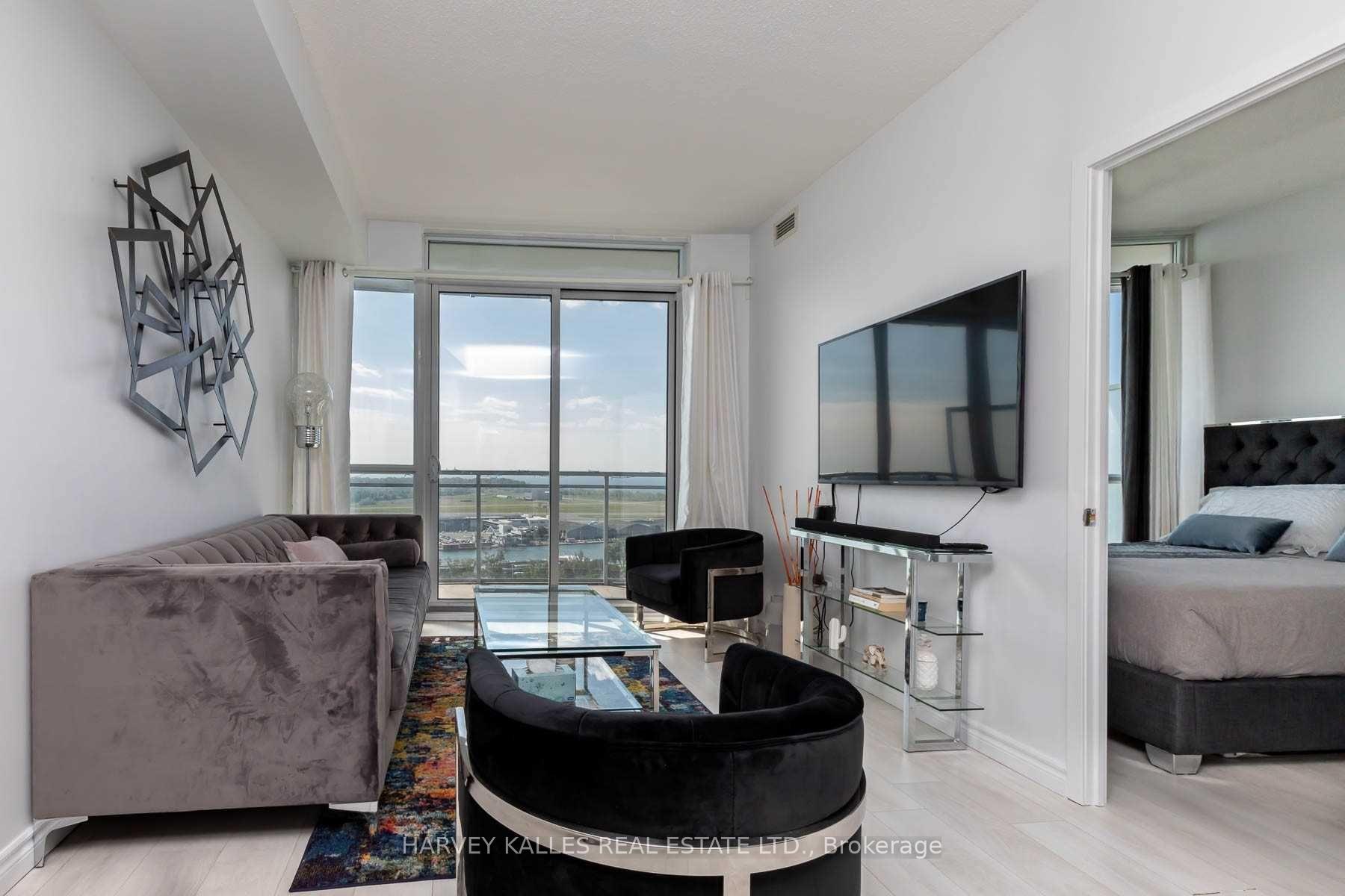 38 Dan Leckie Way 2516