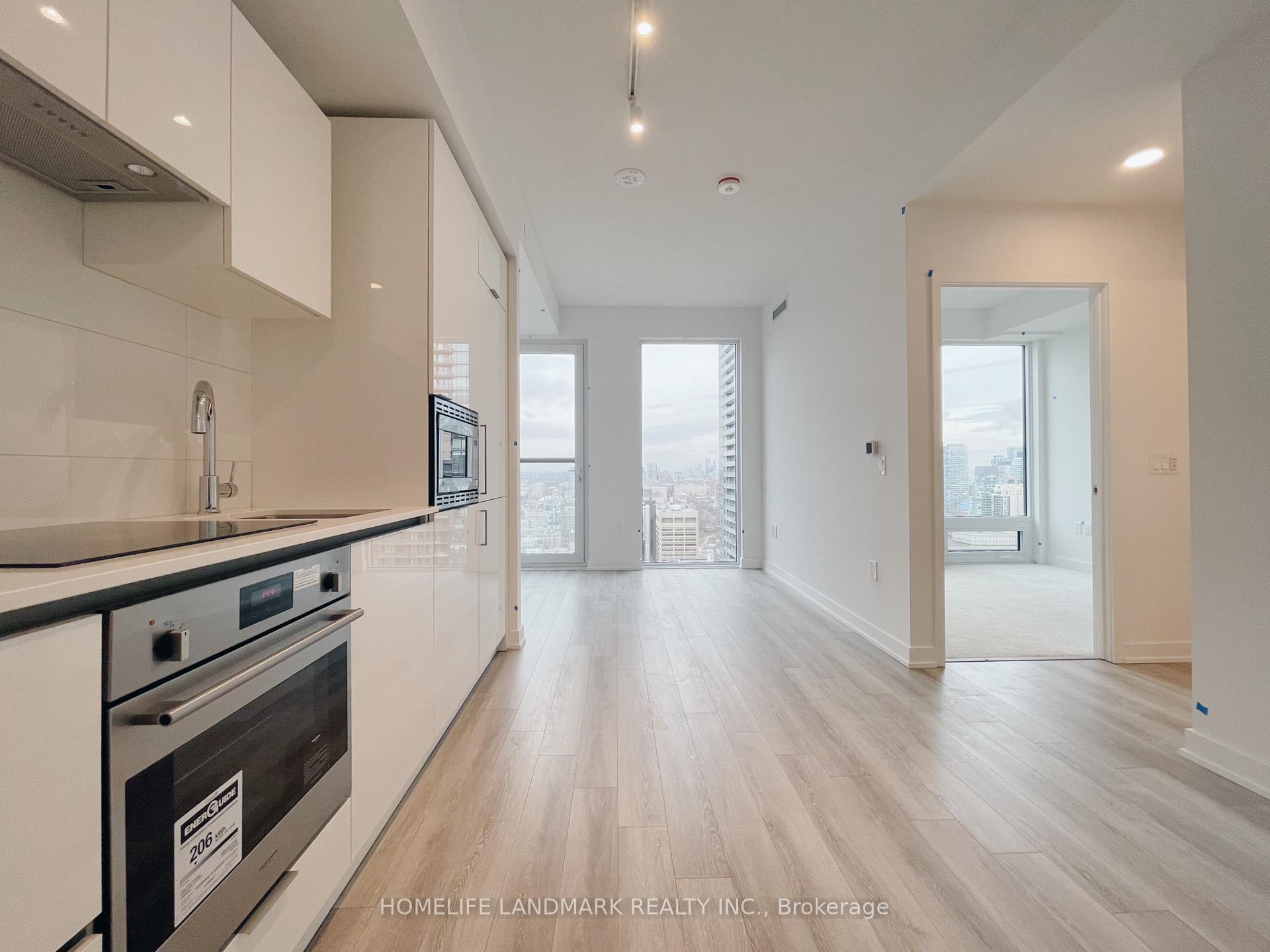 1 Bedroom Condo at 238 Simcoe,  Toronto For sale