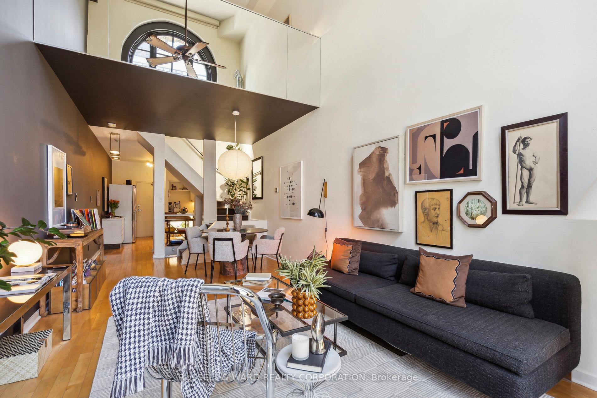 2 Bedrooms Condo at 394 Euclid,  Toronto For sale