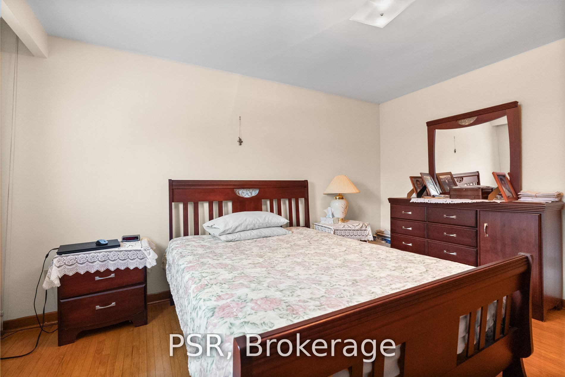 1 Salinger Court, Toronto, ON M2J 3R8
