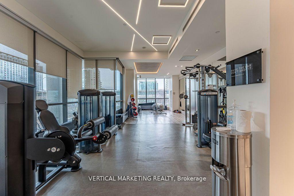 2 Bedrooms Condo at 11 Brunel, Toronto For sale