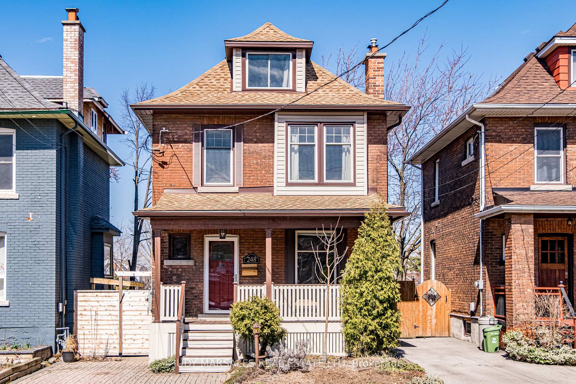 248 Homewood Avenue, Hamilton, ON L8P 2M8