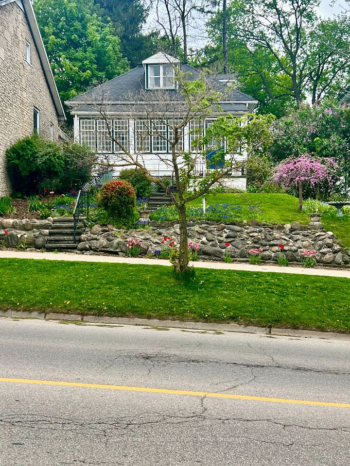 230 Queen Street, St. Marys, ON N4X 1A9