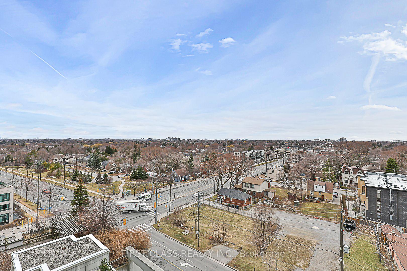 2 Bedrooms Condo at 15 Greenview,  Toronto For sale
