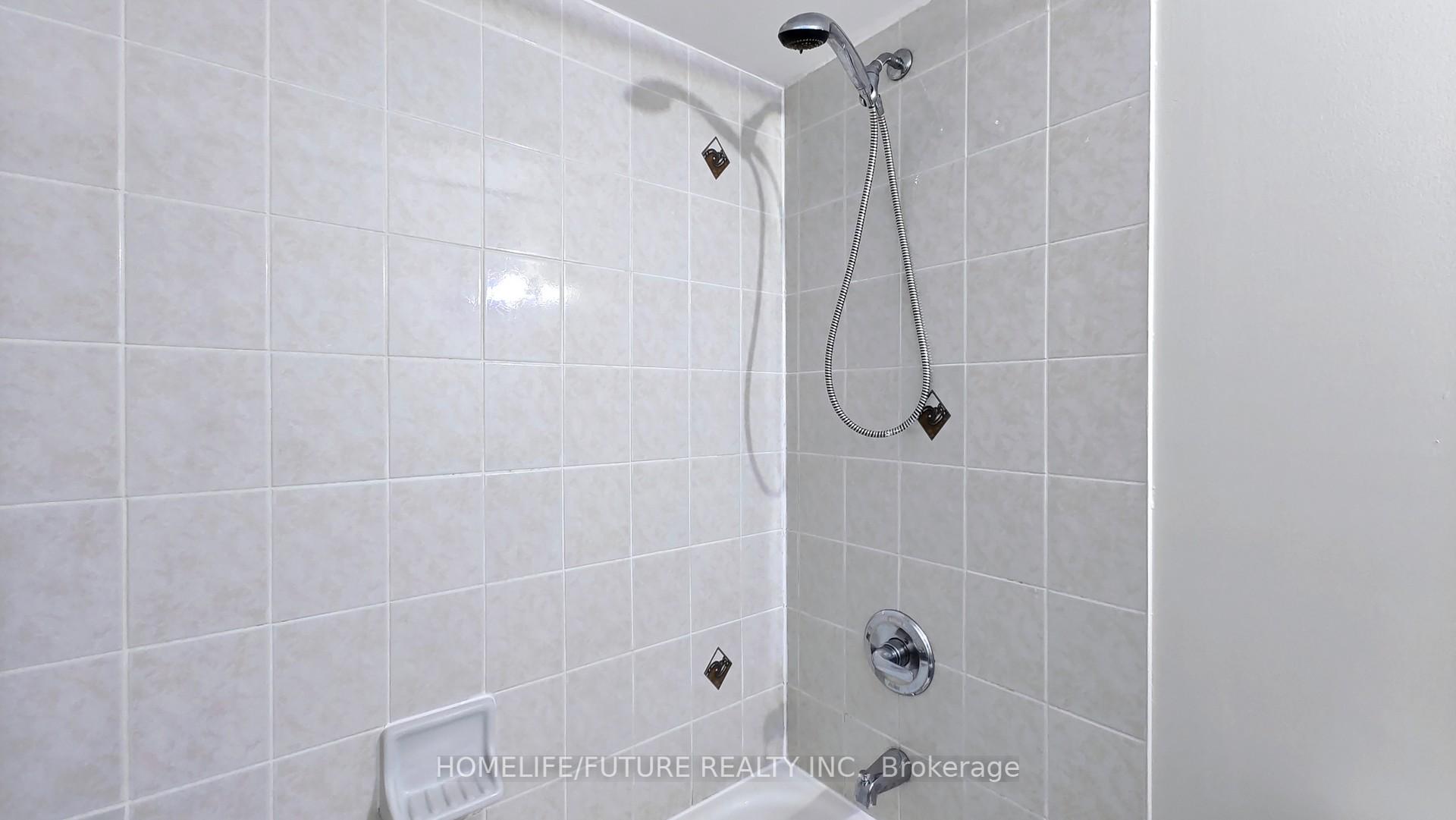 3 Bedrooms Condo at 435 Middlefield, Toronto For sale
