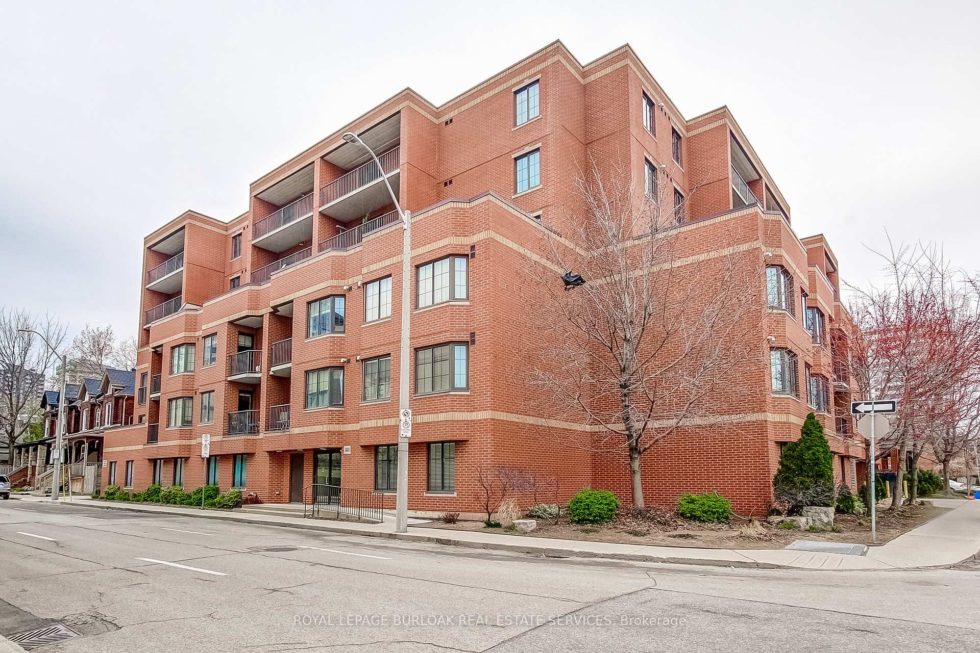 1 Bedroom Condo at 47 Caroline,  Hamilton For sale