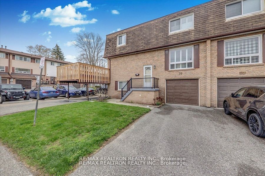 321 Blackthorn Street