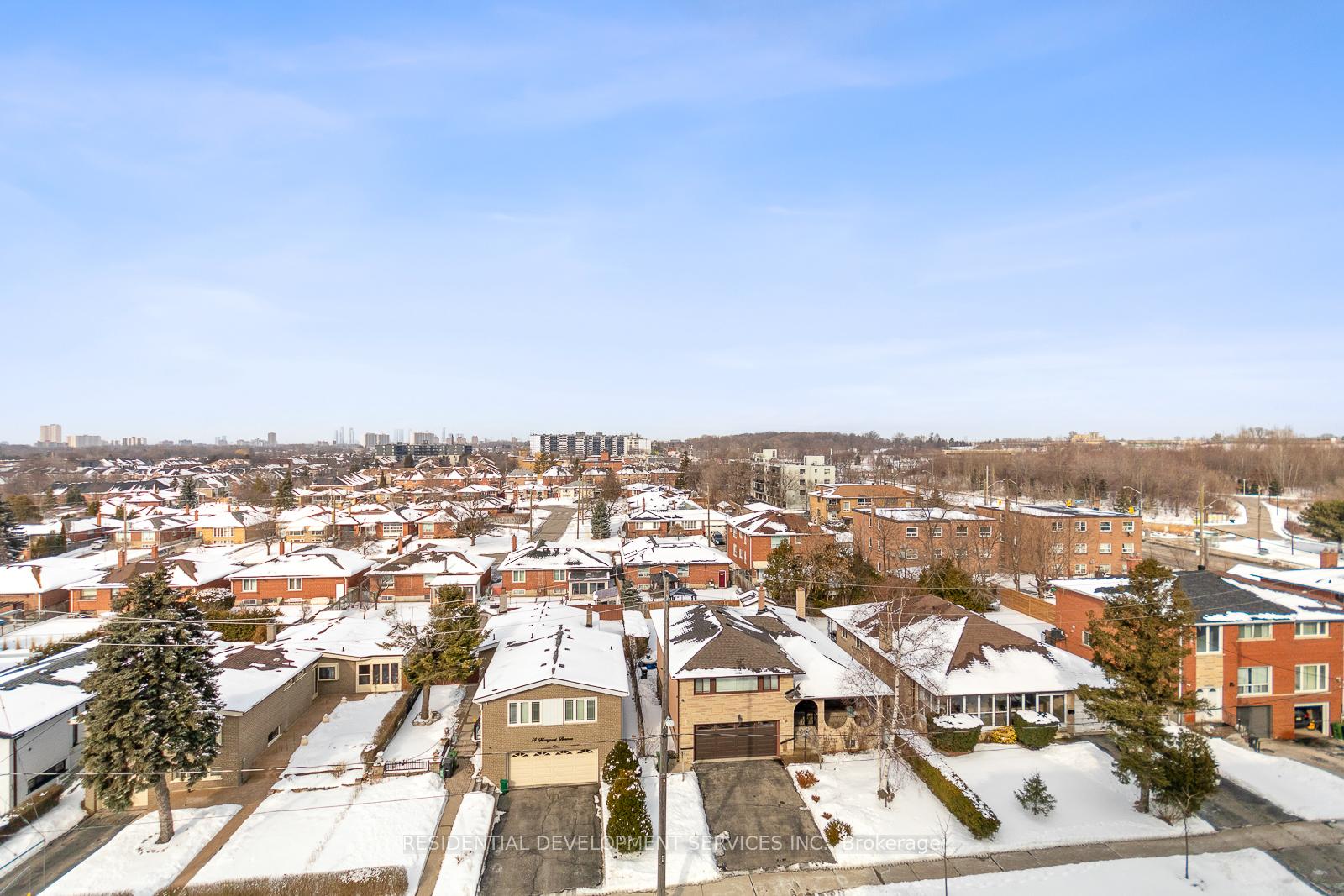 3 Bedrooms Condo at 3100 Keele,  Toronto For sale