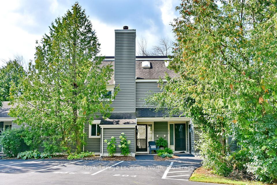 207 ESCARPMENT