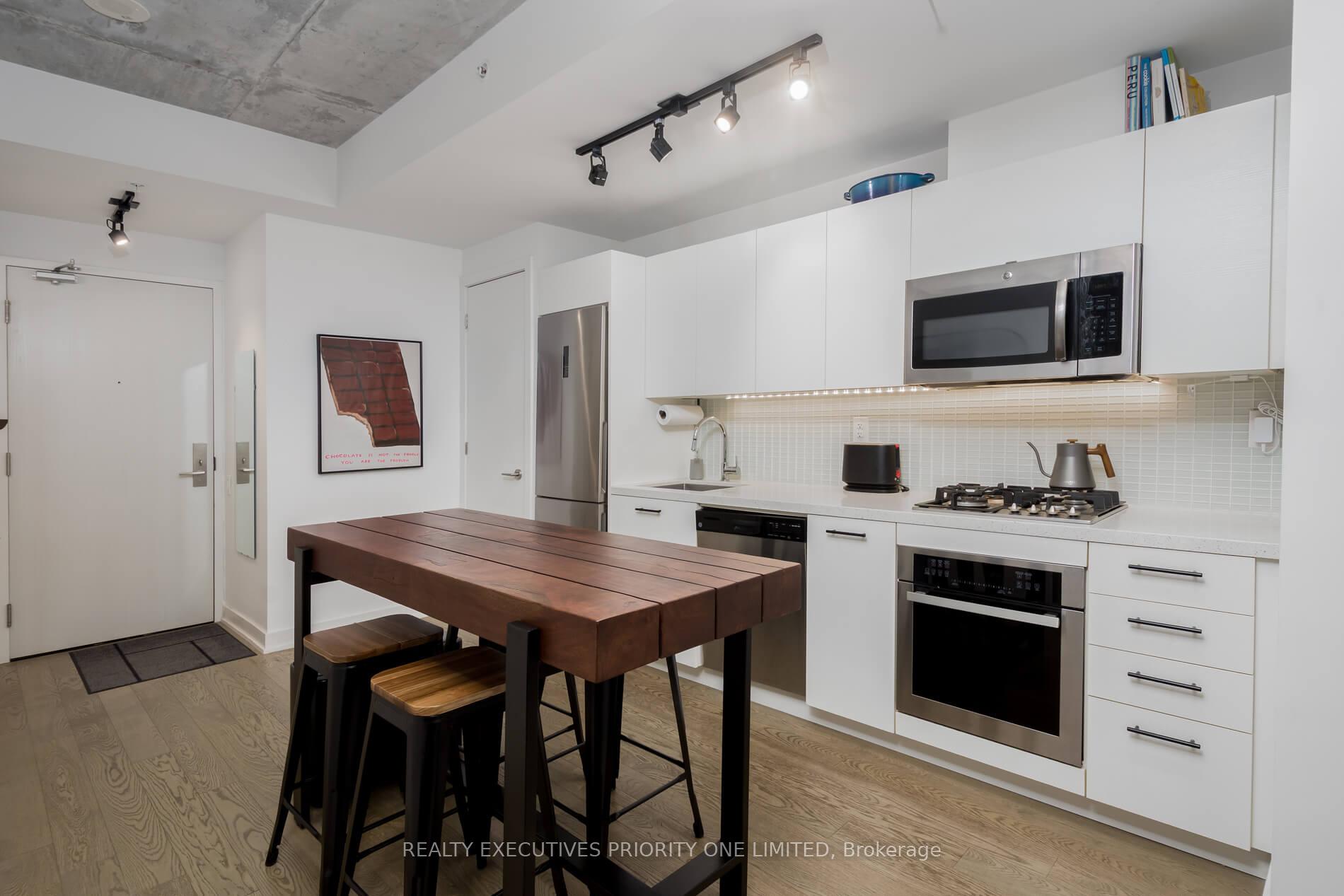 1 Bedroom Condo at 39 Brant,  Toronto For sale