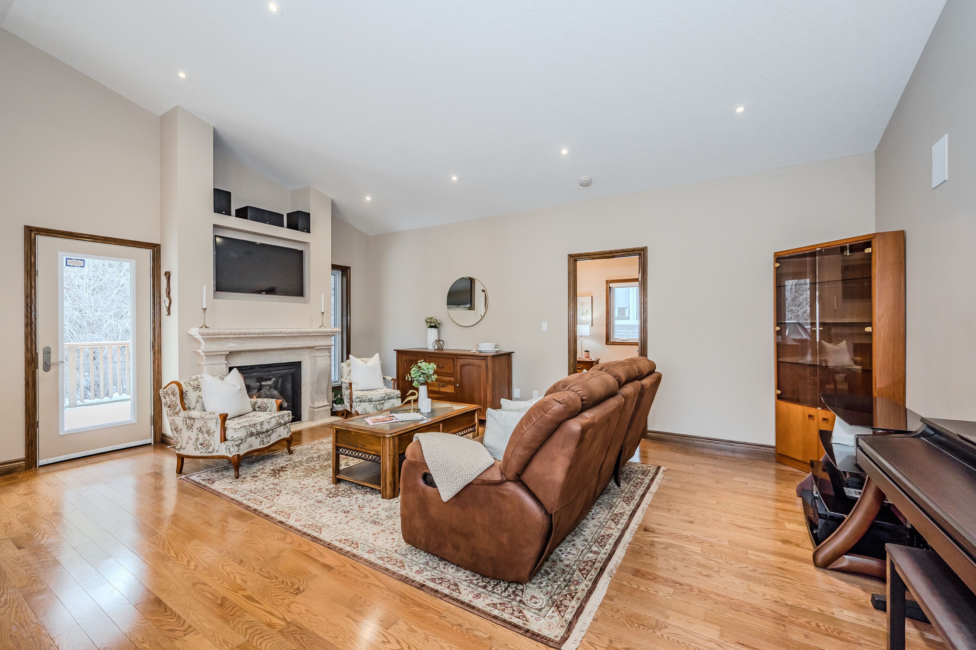 15 Valley Road 19
