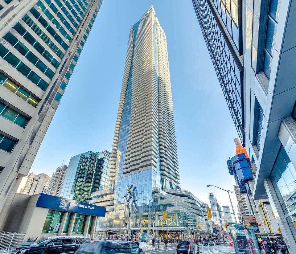 1 Bloor st