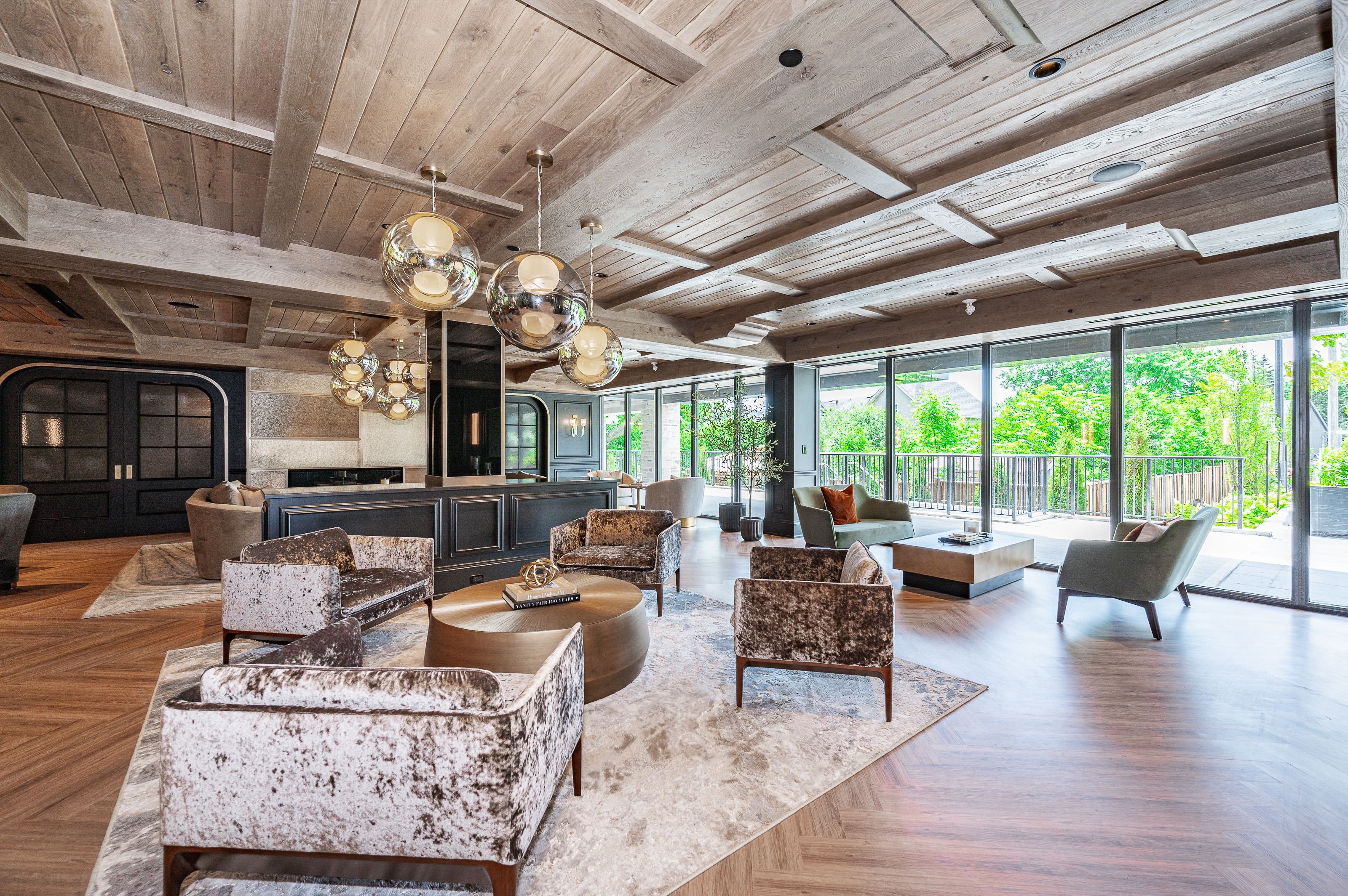 6523 Wellington 7 Road 402
