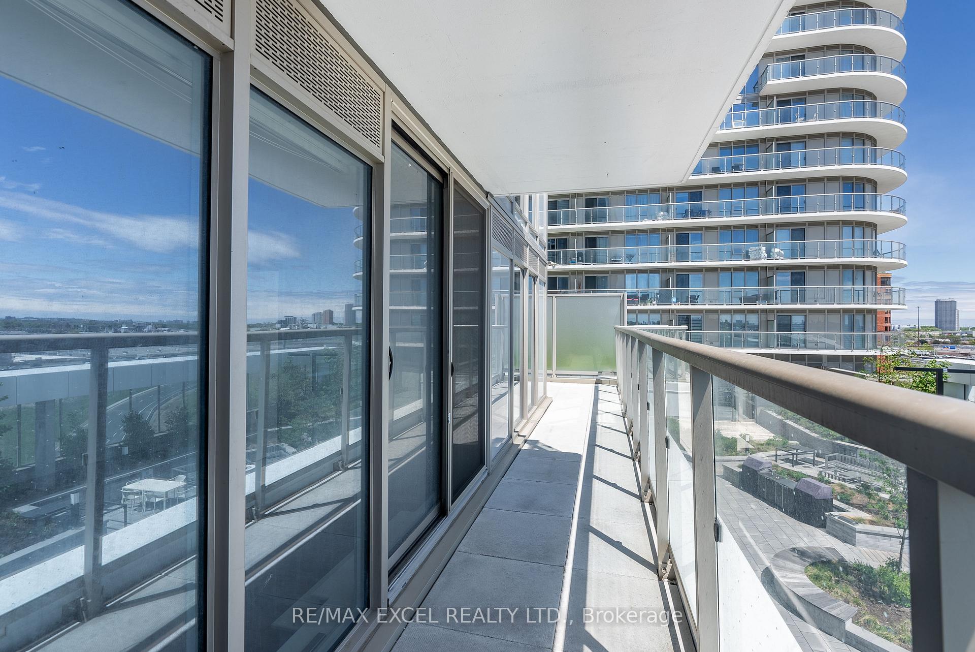 2 Bedrooms Condo at 2031 Kennedy, Toronto For sale