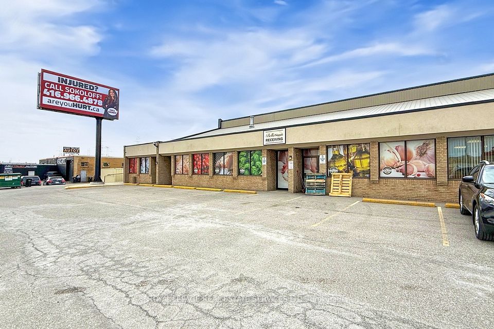 557 Dixon