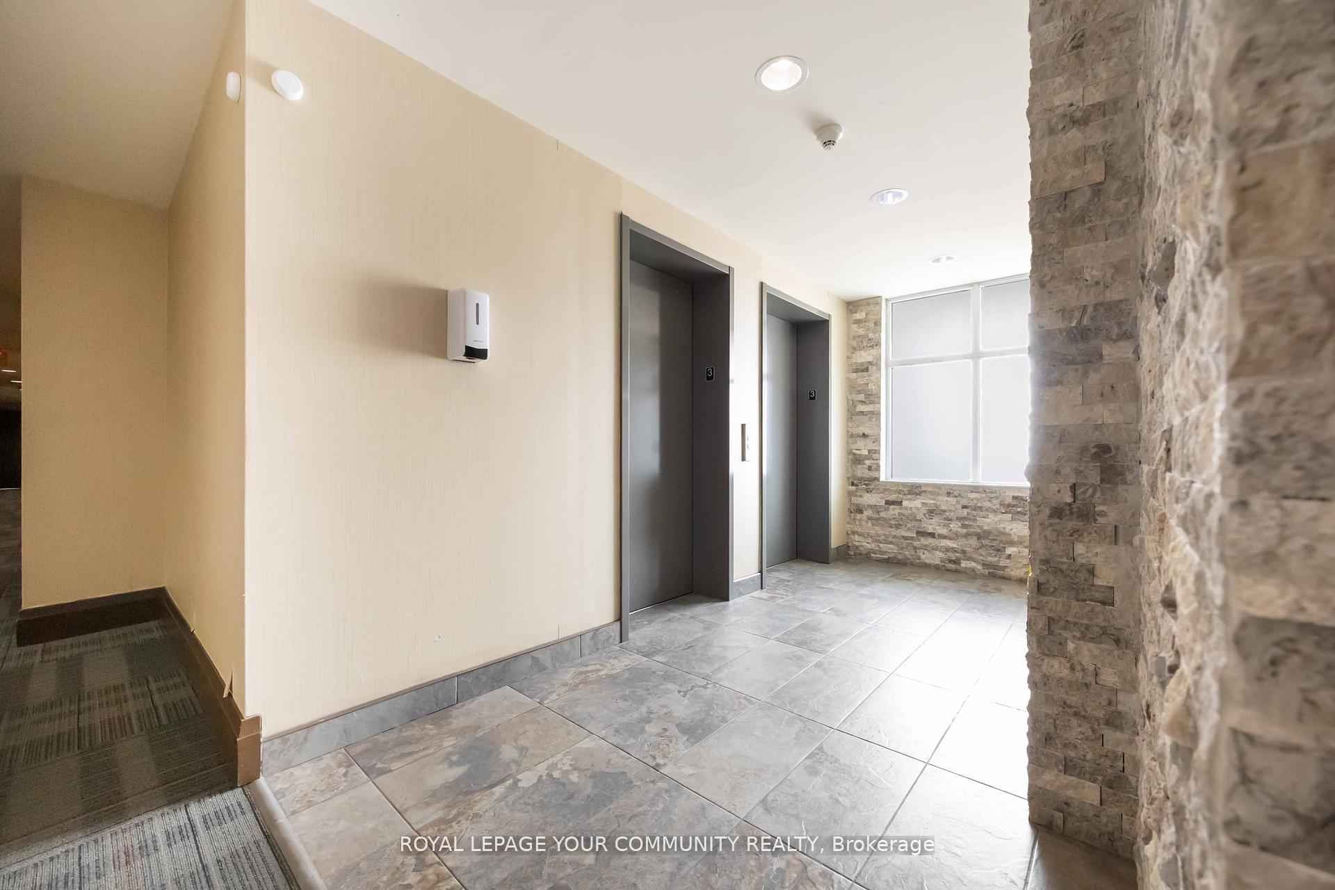 3 Bedrooms Condo at 222 Finch, Toronto For sale