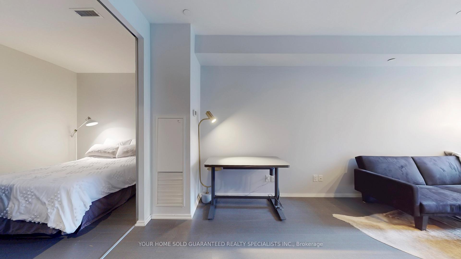 1 Bedroom Condo at 70 Temperance, Toronto For sale