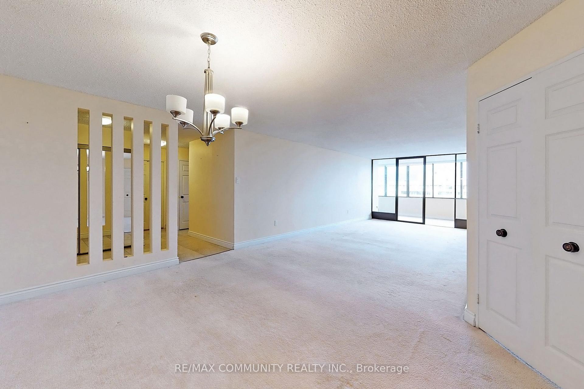 2 Bedrooms Condo at 2330 Bridletowne, Toronto For sale